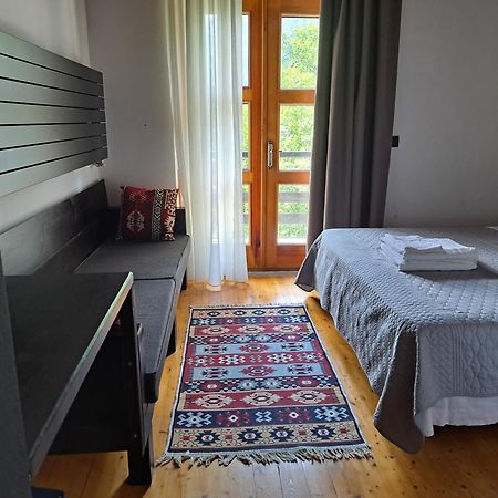 Villa Gjecaj Guesthouse And Restaurant Theth Eksteriør bilde